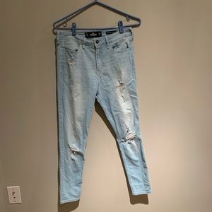 2/$25 hollister light wash ripped jeans